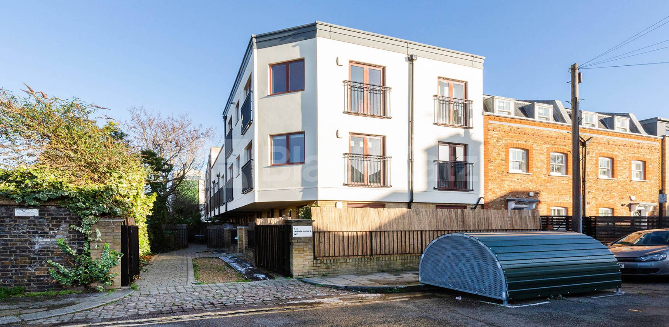 			1 Bedroom, 1 bath, 1 reception Flat			 Barnsbury Grove, Islington - Barnsbury